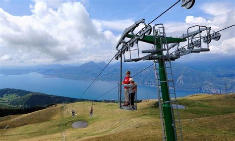 commemorazione partigiani sul monte baldo a prada|Impianti di risalita Funivia Prada Costabella .